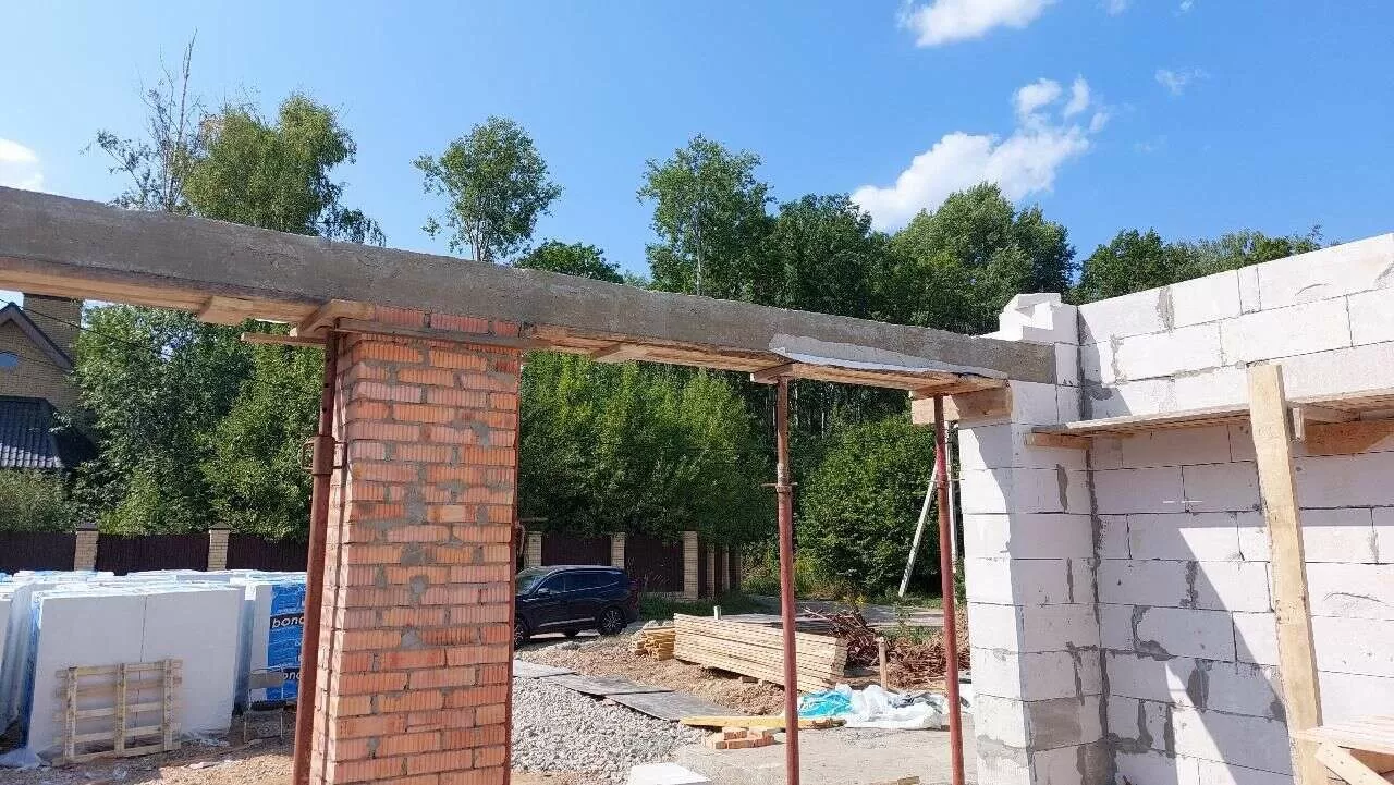 строительство бетонной перемычки панорамных окон